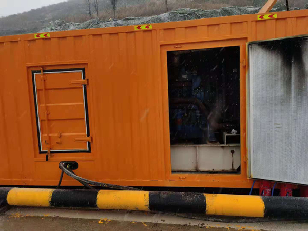 佛子山镇发电机出租 柴油发电机组电压低报警怎么办?