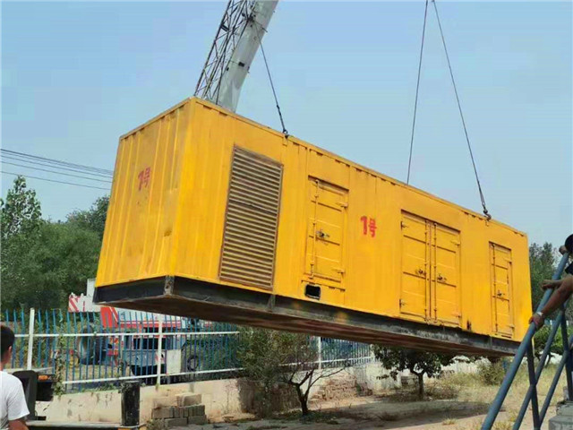 佛子山镇300KW柴油发电机组油耗是多少？