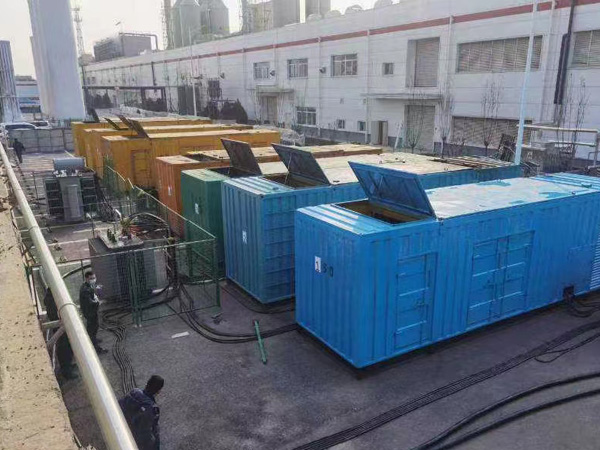 佛子山镇380V和690V电压的电缆线相同吗?